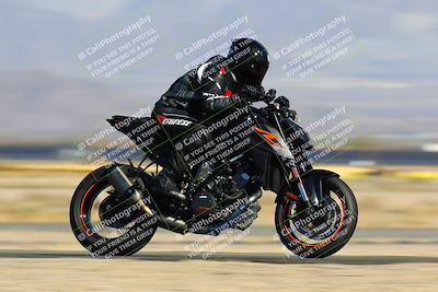 media/May-15-2022-SoCal Trackdays (Sun) [[33a09aef31]]/Back Straight Speed Shots (835am)/